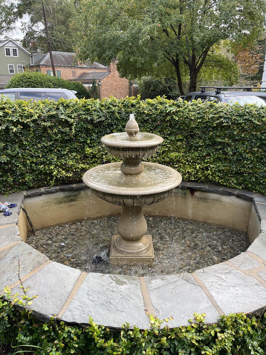 Crystal clear fountain